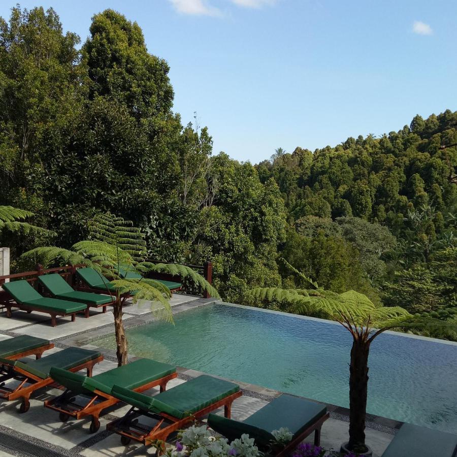 Bintang Munduk Hotel Bagian luar foto