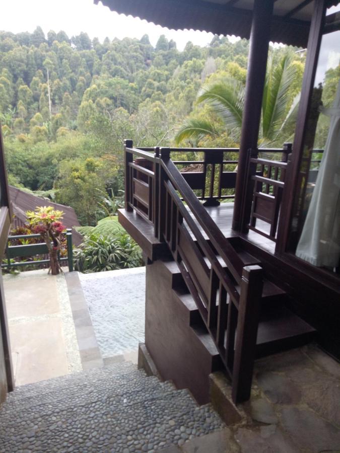 Bintang Munduk Hotel Bagian luar foto